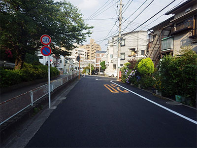 道路維持工事（上目黒四丁目）